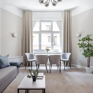  Apartment A13